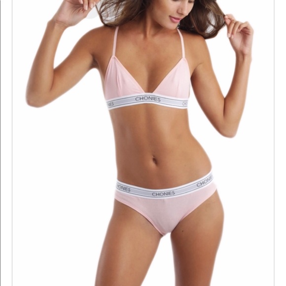 chonies bra